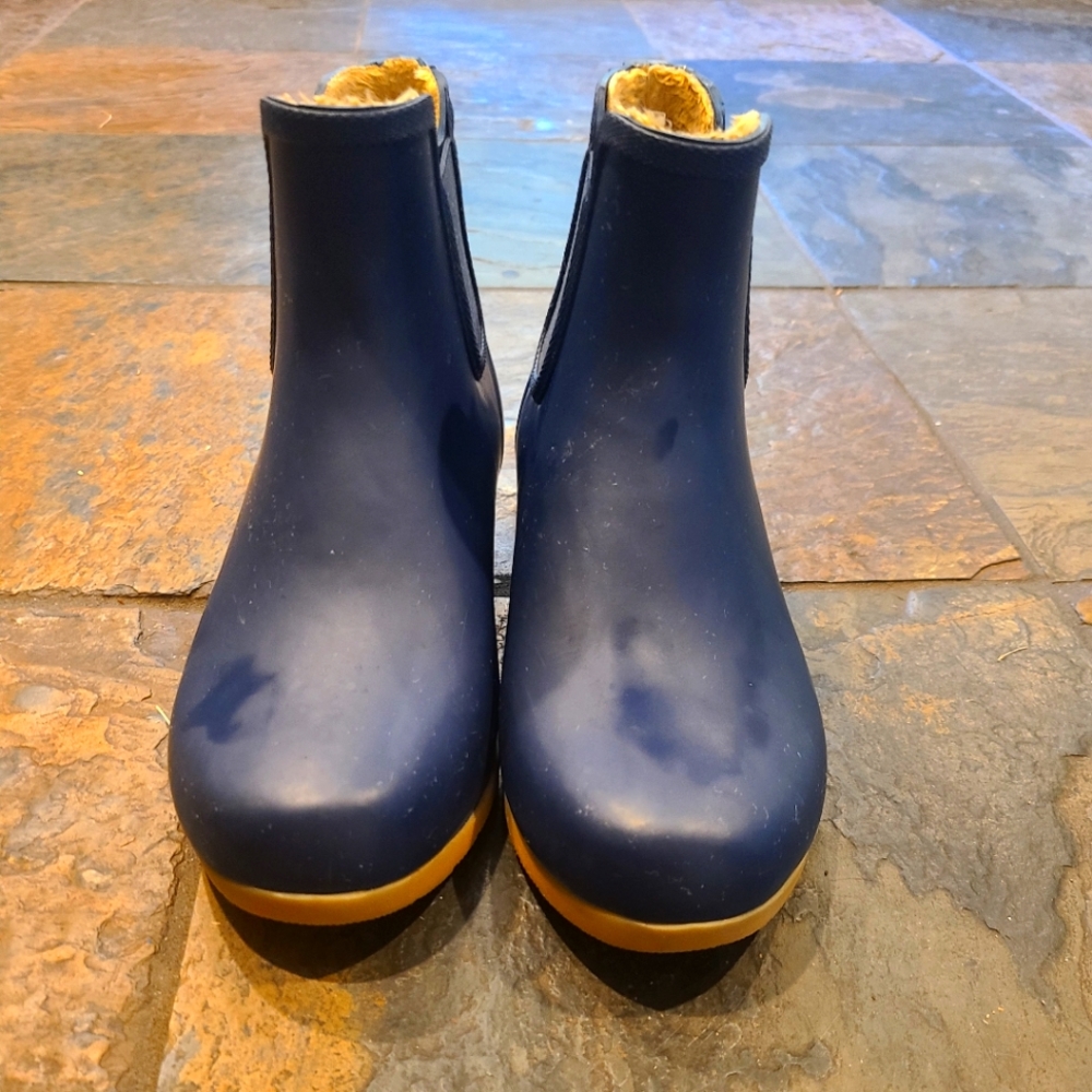 Chooka ankle boots